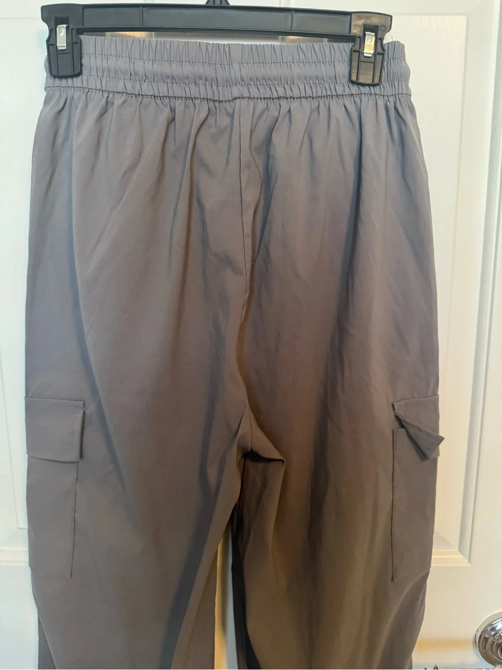 Snowflake Women’s Cargo Jogger Pants Gray Medium/Large